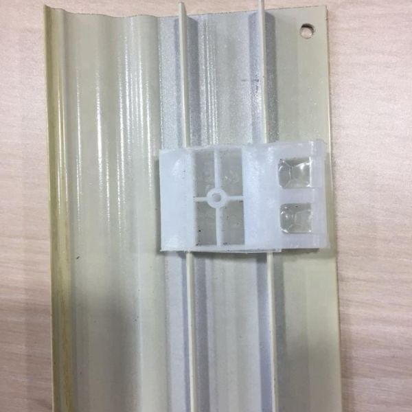 Modern Design Aluminium Flooring Profile Smooth Powder Coated Surface