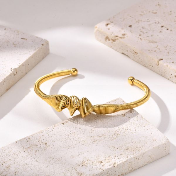 18K Gold Plated Stainless Steel Bangle Bracelets Spiral Adjustable For Women