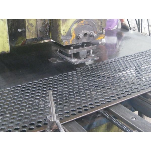 304l 316l 304 410 AISI Stainless Steel Perforated Sheet