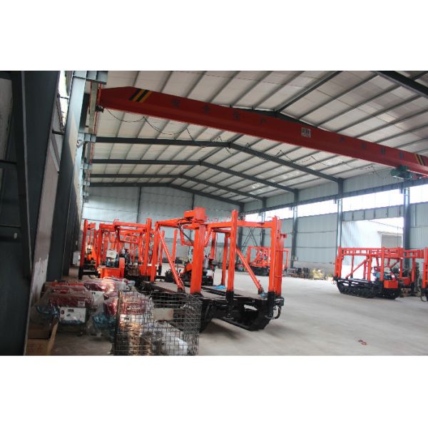 Multifunctional 1.9m/S 600m Crawler Mounted Drill Rig