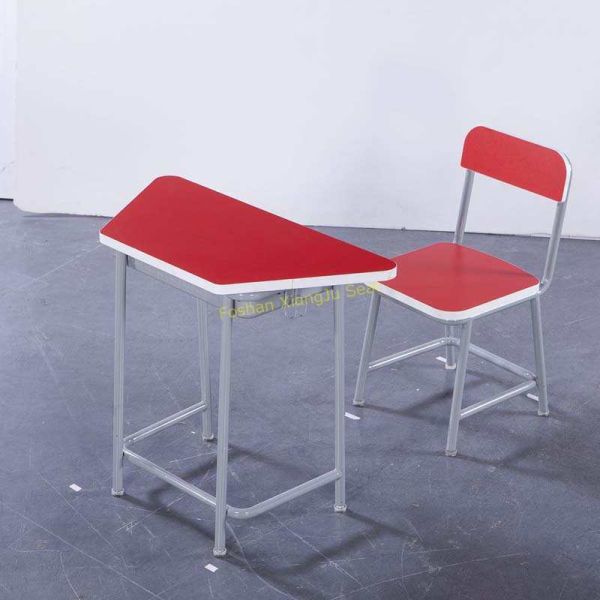 Durable Amusement Colorful Student Desk And Chair Set / Kids School Table