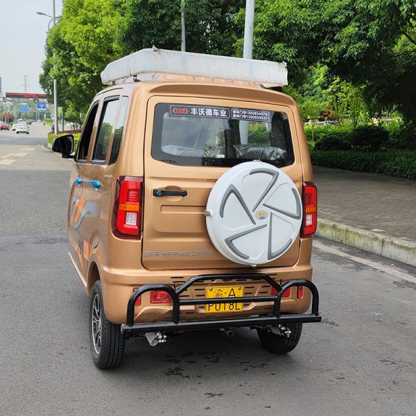 Easy Operation Passenger Gasoline Tricycle With Automatic Manual Clutch 3 Wheels