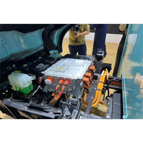 Qingling EVM600 Electric Cargo Trucks Blue All Electric Truck