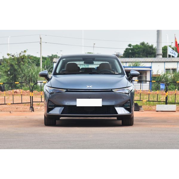 5 Seats EV Luxury SUV Xpeng P5 550KM Everbright Compact Electric Cars