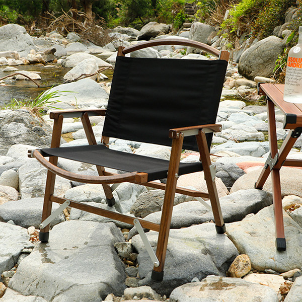 China Classic Folding Camping Portable Wooden Chair With Carry Bag