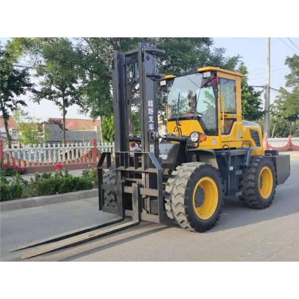 Fast Delivery ET40 4ton Rough Terrain Forklift Diesel 4x4 4 Wheel Drive Off Road Lifter Forklift