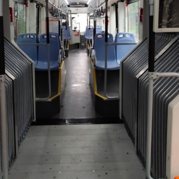 18 Meters Zev Bus 69 Km/H Electric Passenger Bus 50 Seats Passenger Capacity 150