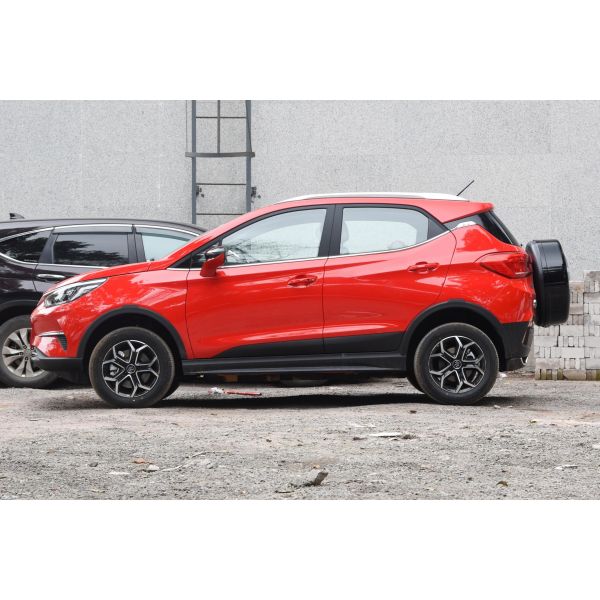 Small BYD Yuan Pro EV Car SUV Durable 4 Wheel Electric Vehicles 310km Range