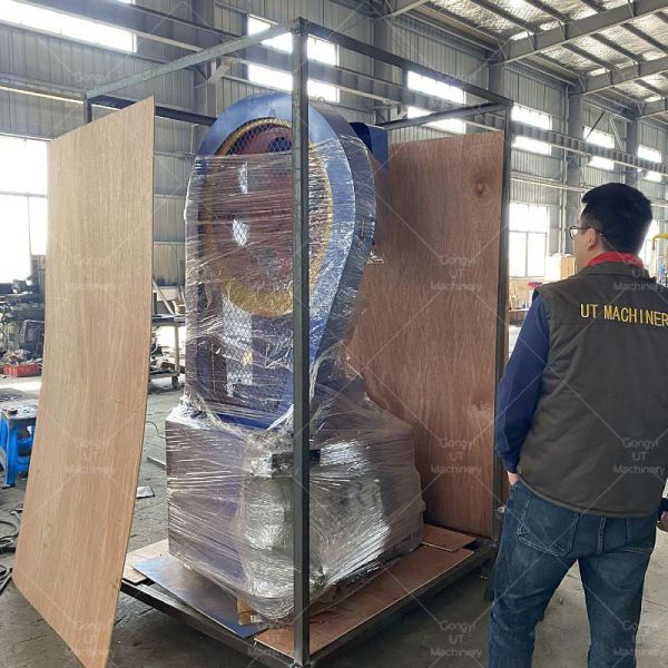 Professional Bath Bomb Press Machine for Making Moisturizing Shower Bombs